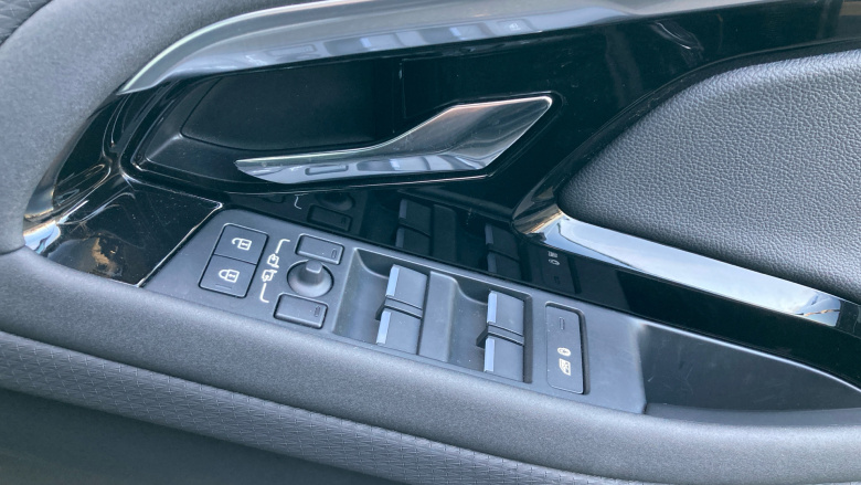 Land Rover Range Rover Evoque 1.5 P300e R-Dynamic S 5dr Auto Hatchback